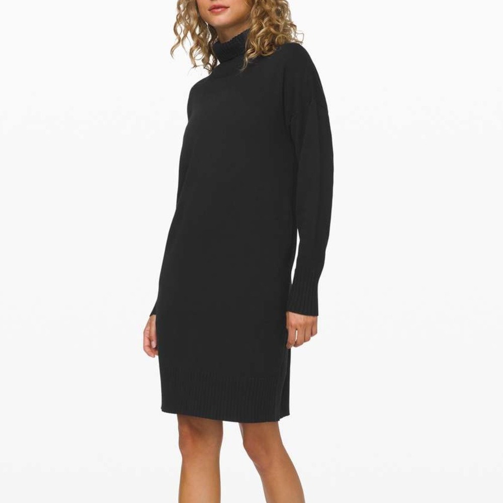 Lululemon | Softer Still Cashmere-Blend Turtleneck Dress in‎ Black
